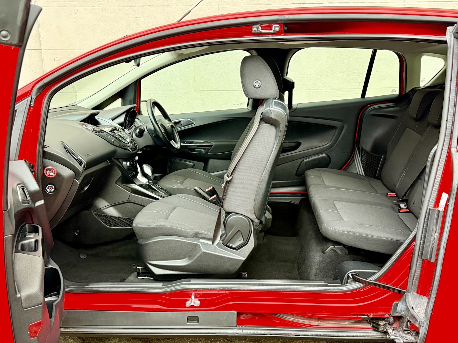 Used Ford B-MAX 2015 for sale - 76656043: Photo 16