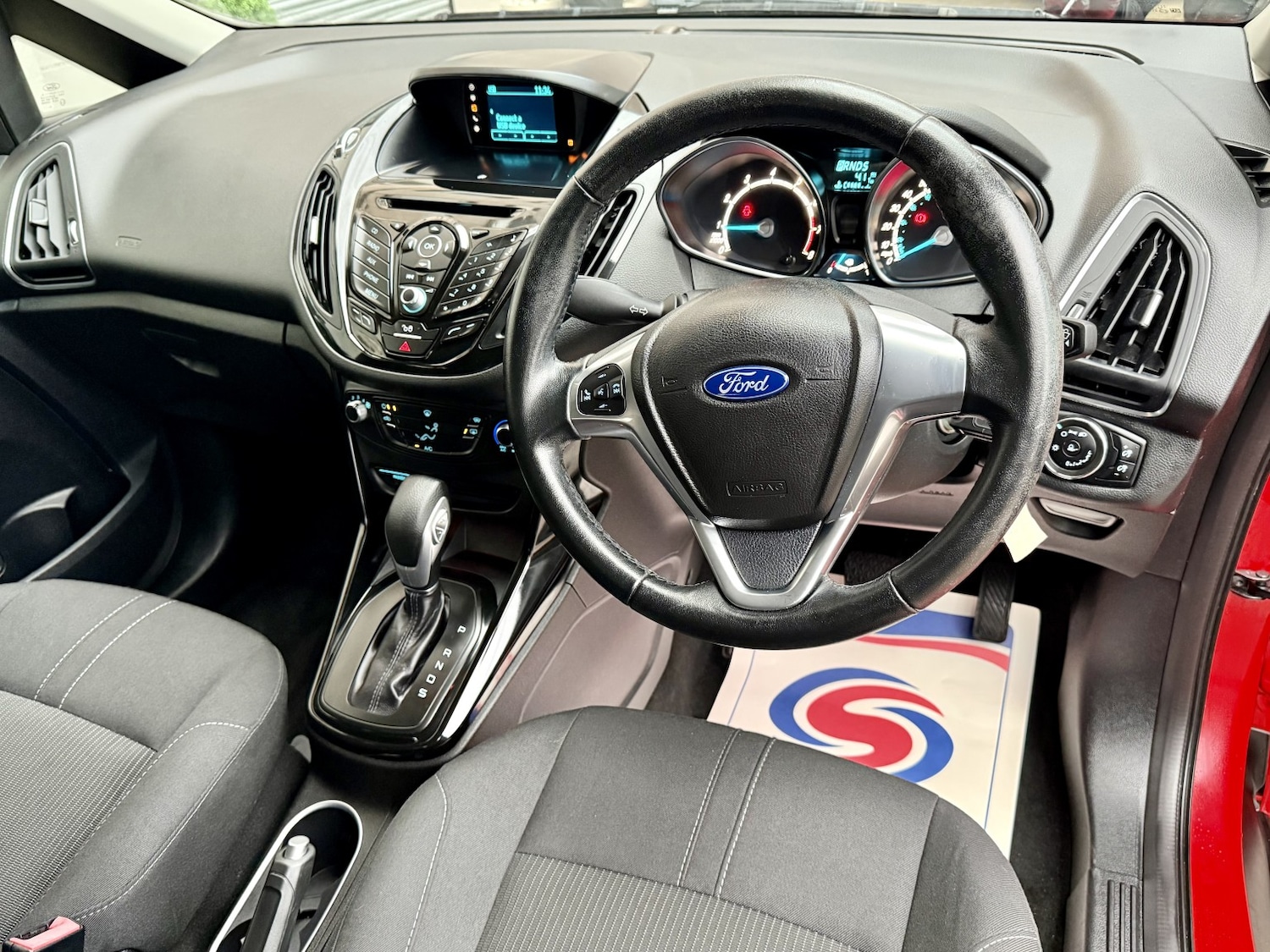 Used Ford B-MAX 2015 for sale - 76656043: Photo 17