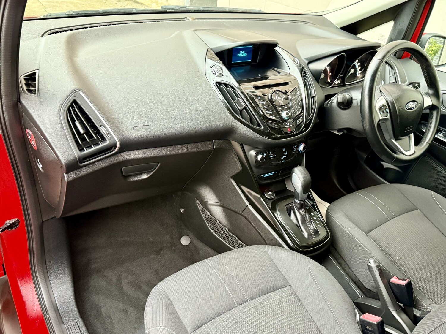 Used Ford B-MAX 2015 for sale - 76656043: Photo 18