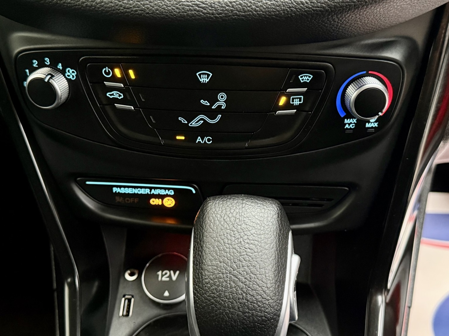 Used Ford B-MAX 2015 for sale - 76656043: Photo 23