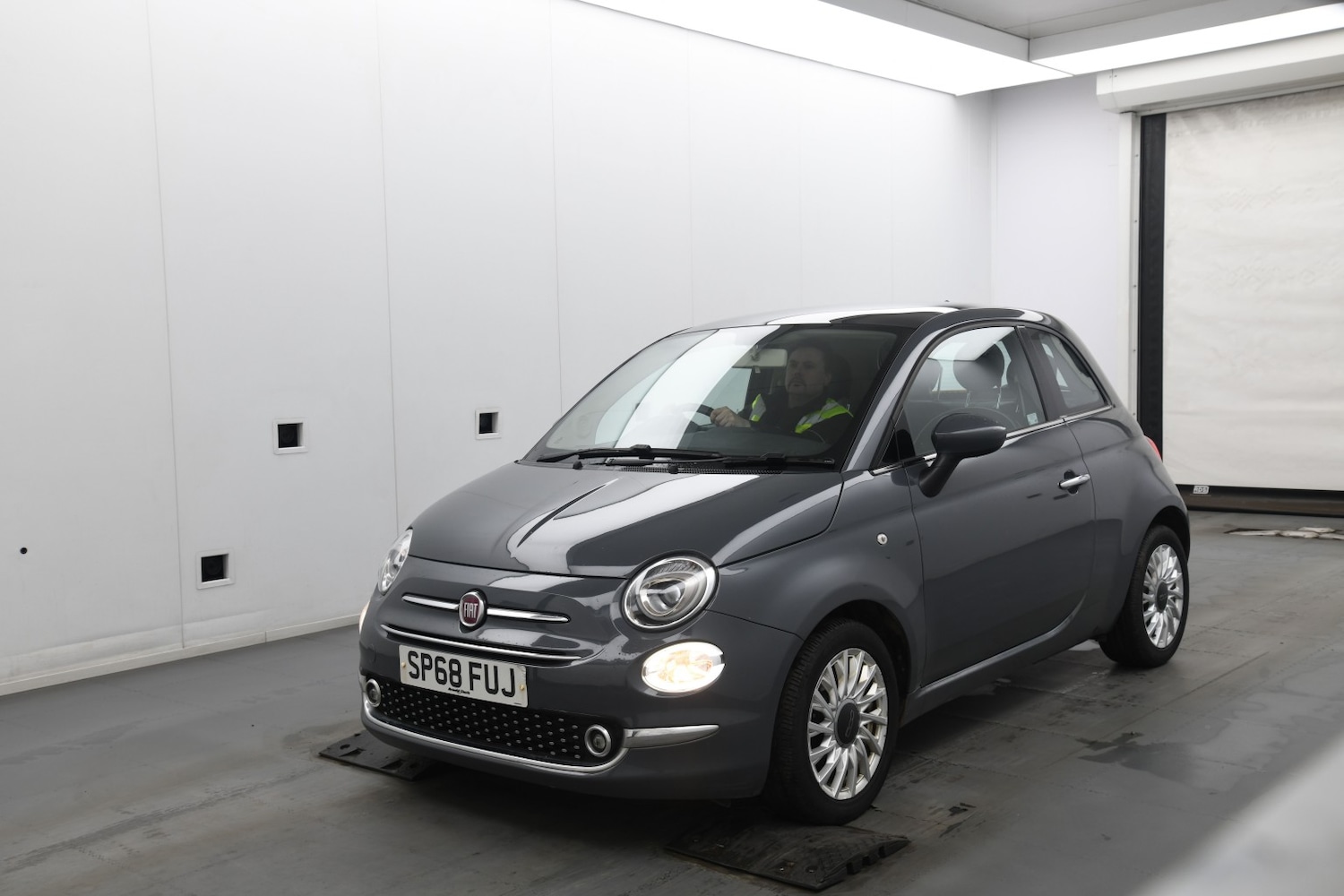 Used Fiat 500 2018 for sale - 77981803: Photo 2