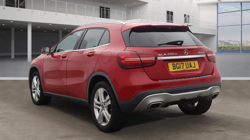 Used Mercedes-Benz GLA 2017 for sale - 77891584: Photo 3