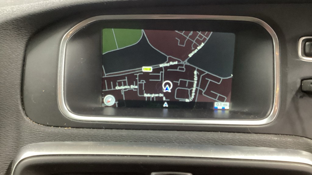 Used Volvo V40 Cross Country 2017 for sale - 76439843: Photo 10