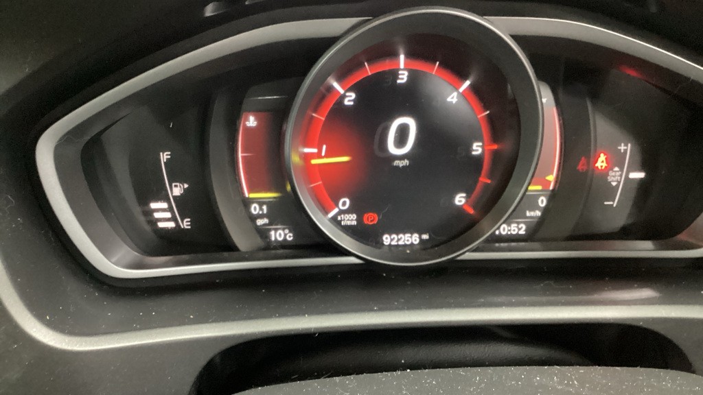 Used Volvo V40 Cross Country 2017 for sale - 76439843: Photo 9