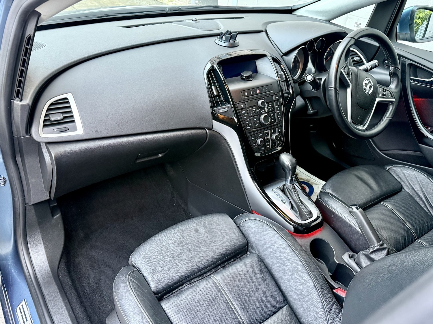 Used Vauxhall Astra 2015 for sale - 76837009: Photo 16