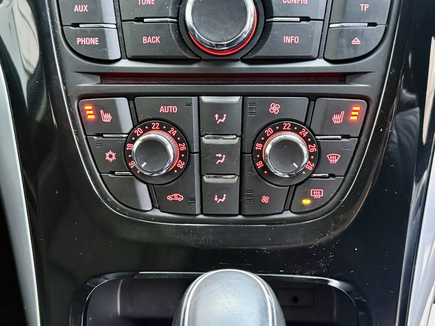 Used Vauxhall Astra 2015 for sale - 76837009: Photo 20