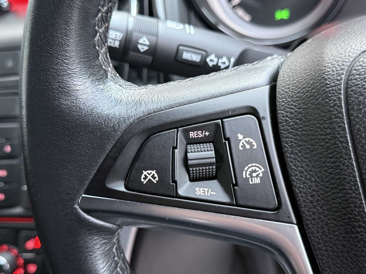 Used Vauxhall Astra 2015 for sale - 76837009: Photo 22