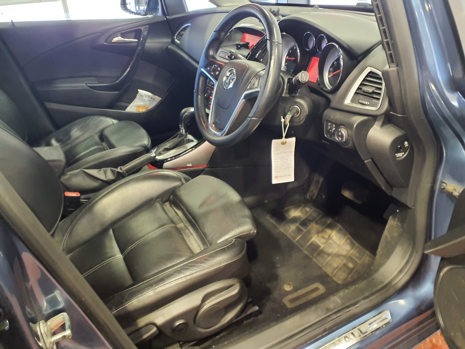 Used Vauxhall Astra 2015 for sale - 76837009: Photo 5