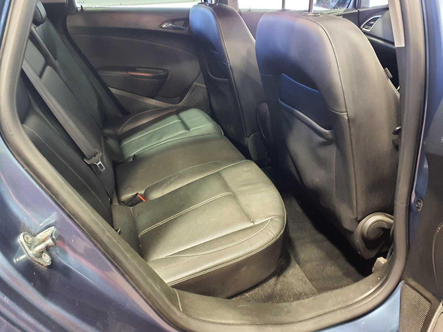 Used Vauxhall Astra 2015 for sale - 76837009: Photo 6