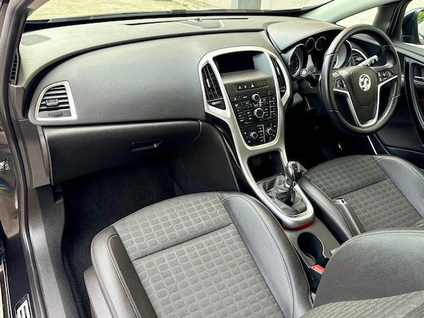 Used Vauxhall Astra GTC 2015 for sale - 75691874: Photo 16
