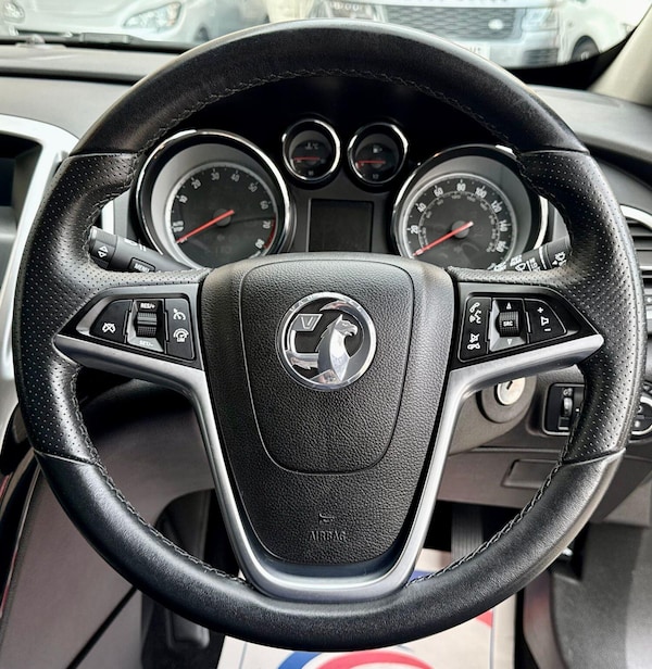 Used Vauxhall Astra GTC 2015 for sale - 75691874: Photo 20