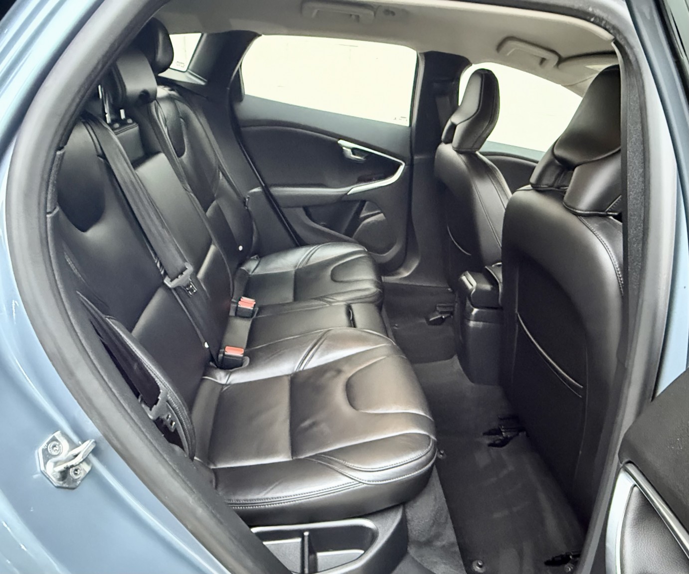 Used Volvo V40 2017 for sale - 76643481: Photo 13