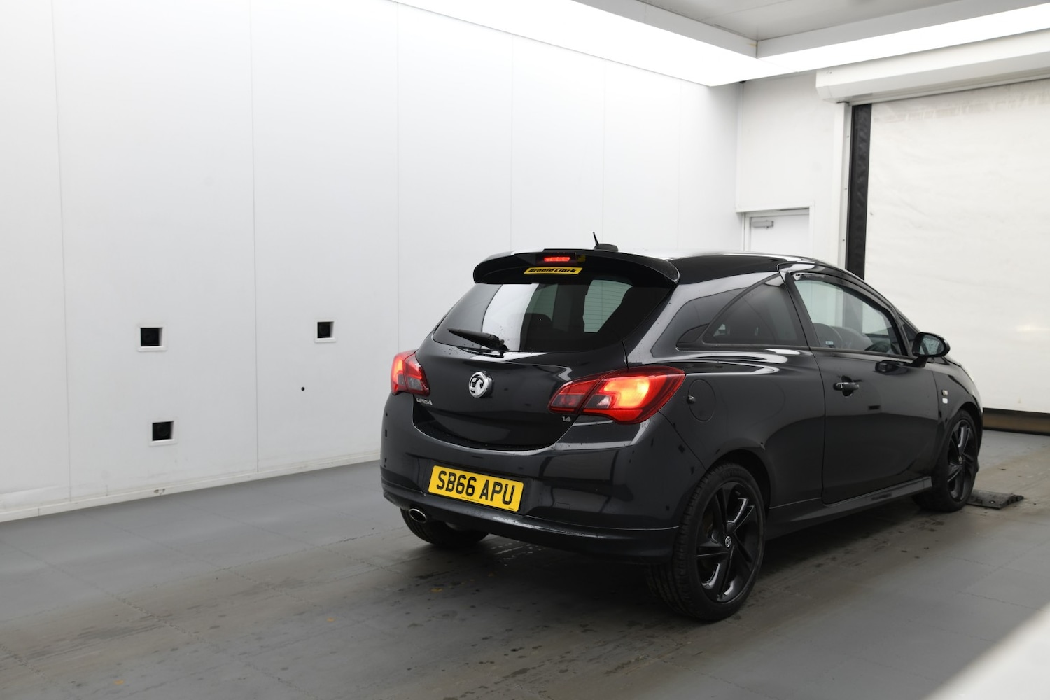 Used Vauxhall Corsa 2016 for sale - 77981790: Photo 4