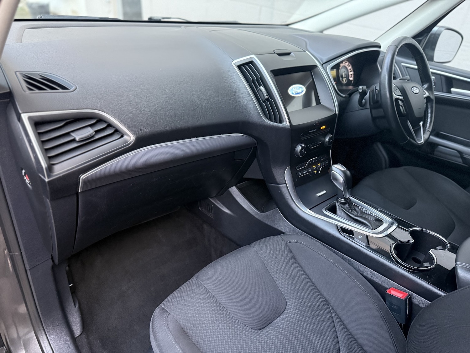 Used Ford S-Max 2016 for sale - 76237159: Photo 12