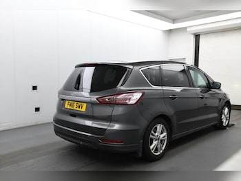 Used Ford S-Max 2016 for sale - 76237159: Photo 2