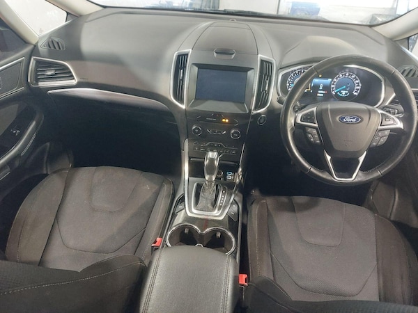 Used Ford S-Max 2016 for sale - 76237159: Photo 3