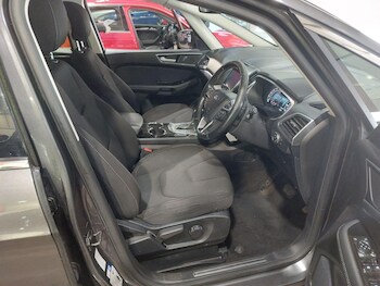 Used Ford S-Max 2016 for sale - 76237159: Photo 4