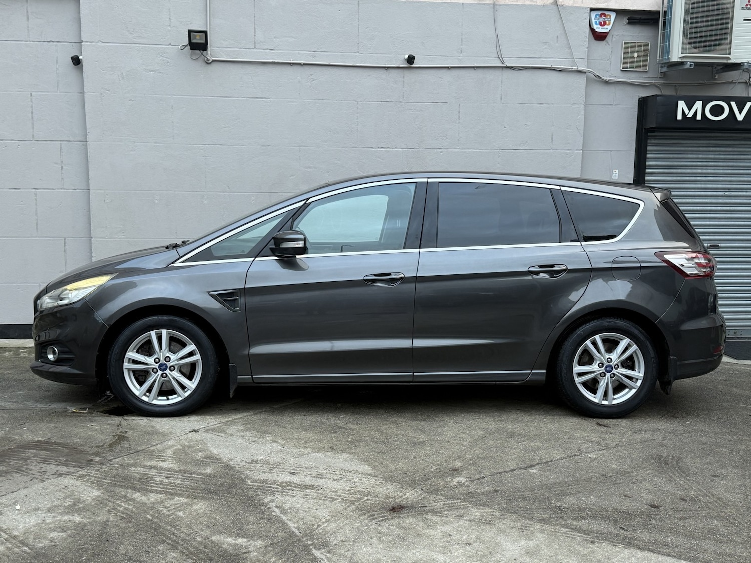 Used Ford S-Max 2016 for sale - 76237159: Photo 6