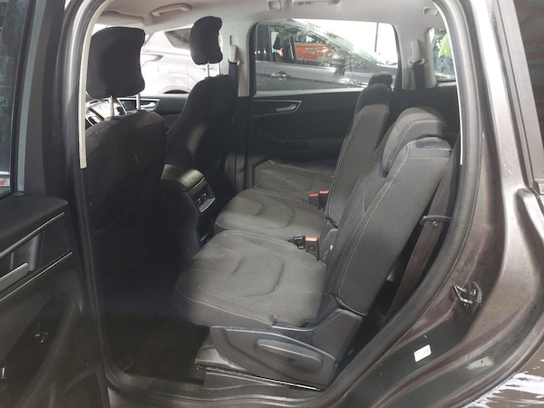 Used Ford S-Max 2016 for sale - 76237159: Photo 6