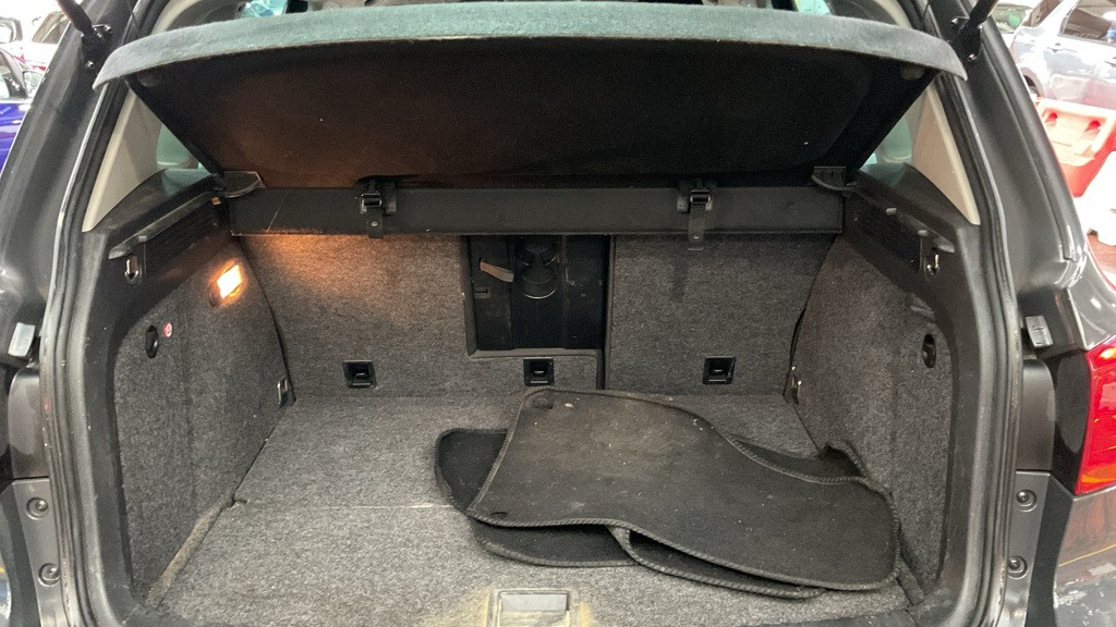 Used Volkswagen Tiguan 2015 for sale - 76821646: Photo 7