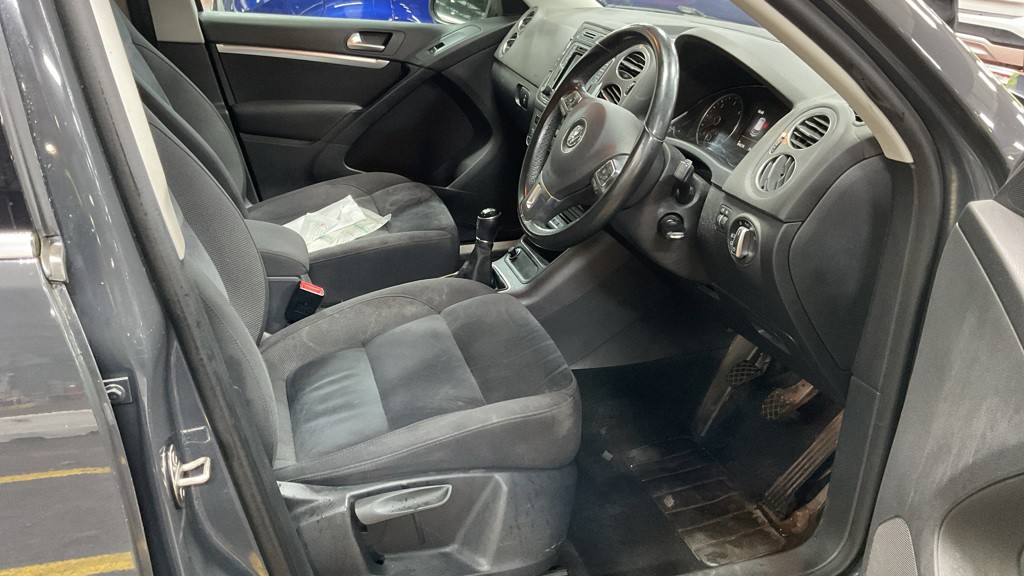 Used Volkswagen Tiguan 2015 for sale - 76821646: Photo 9