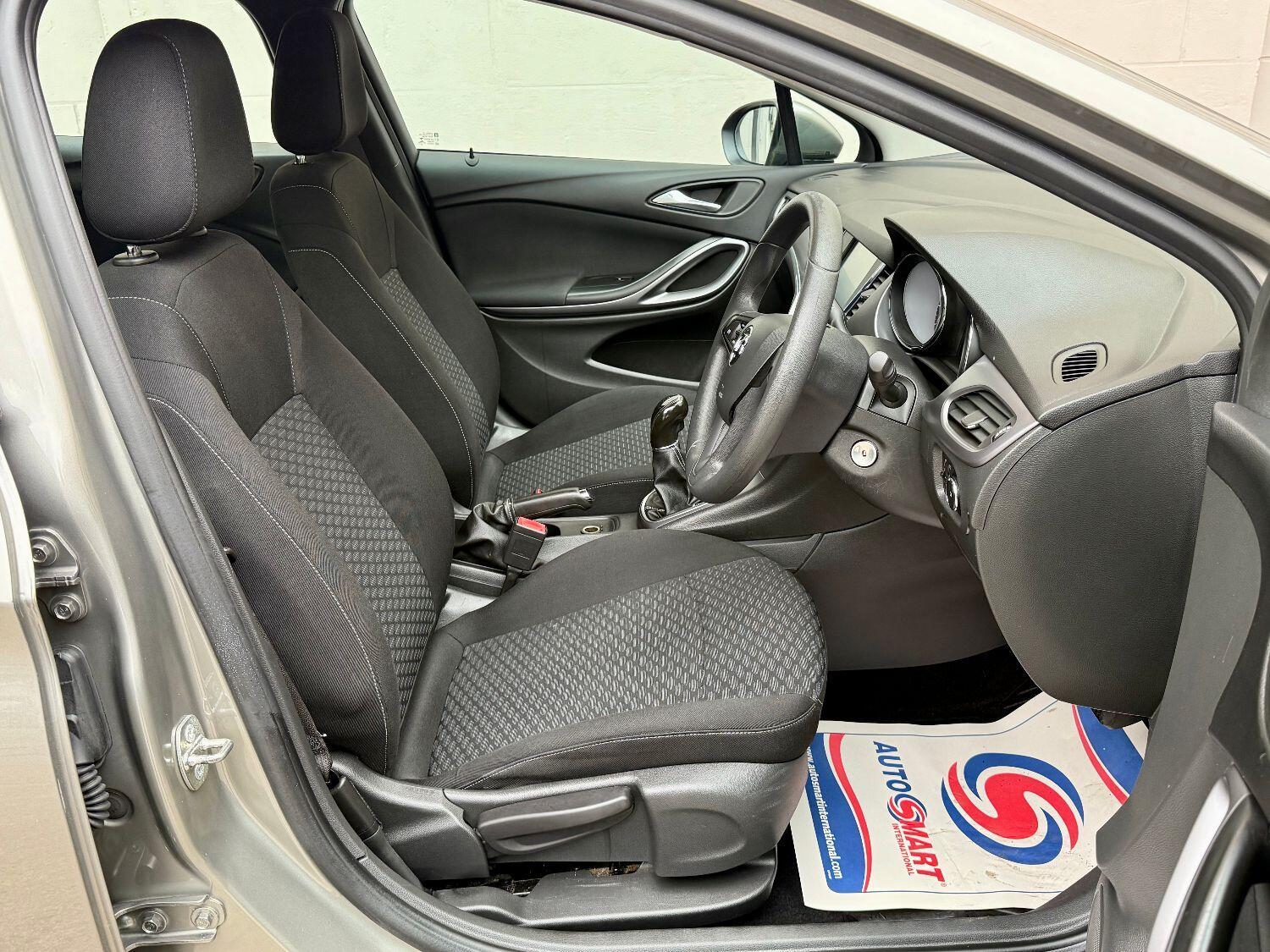 Used Vauxhall Astra 2016 for sale - 76982761: Photo 12