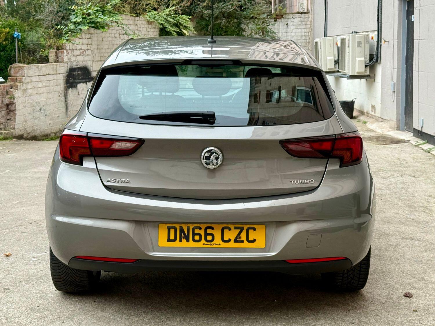 Used Vauxhall Astra 2016 for sale - 76982761: Photo 8