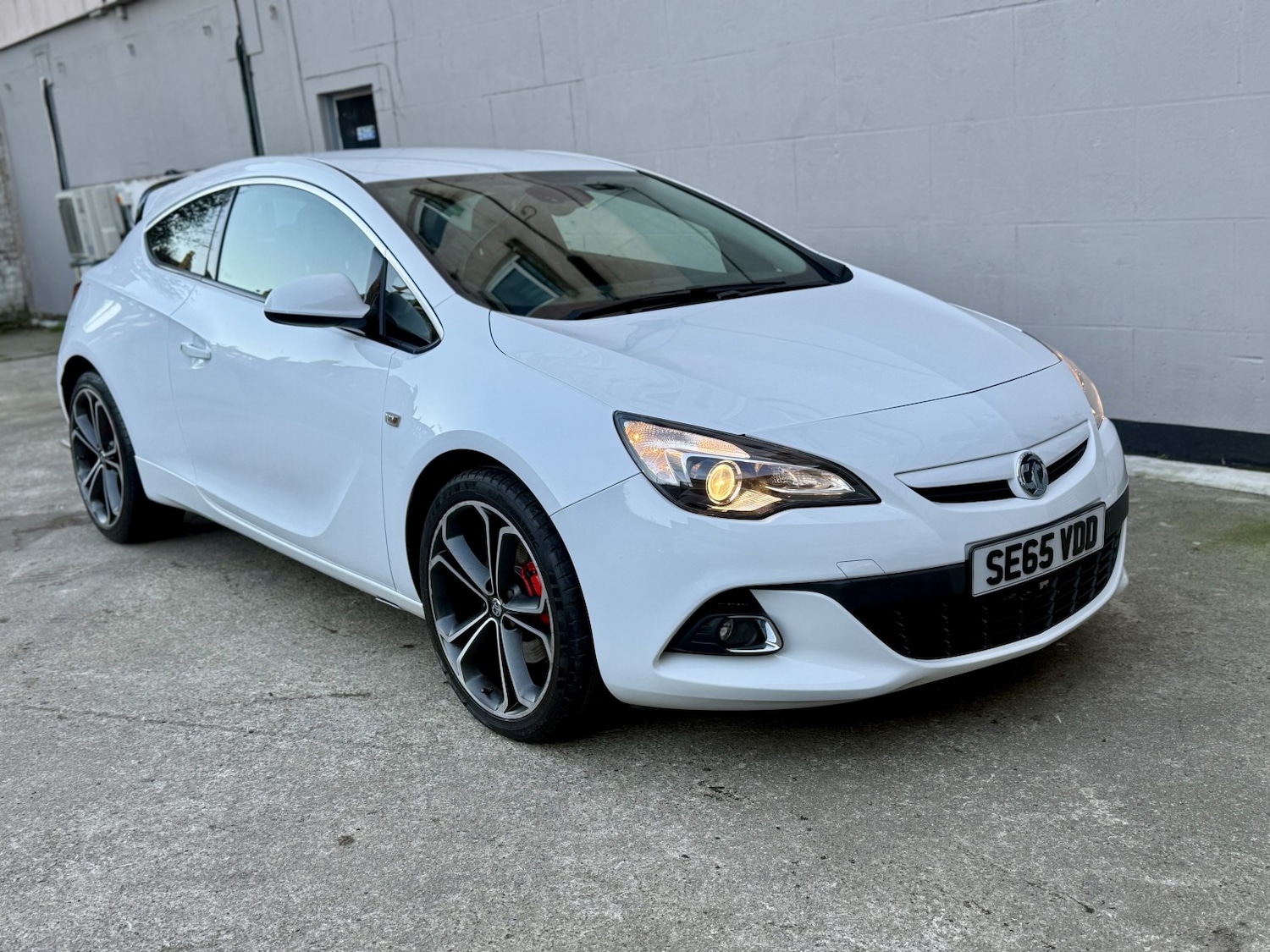 Used Vauxhall Astra GTC 2016 for sale - 76855379: Photo 1