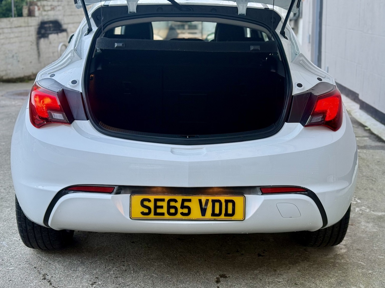 Used Vauxhall Astra GTC 2016 for sale - 76855379: Photo 10