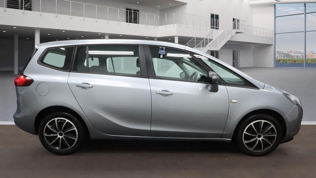 Used Vauxhall Zafira Tourer 2015 for sale - 77385307: Photo 3