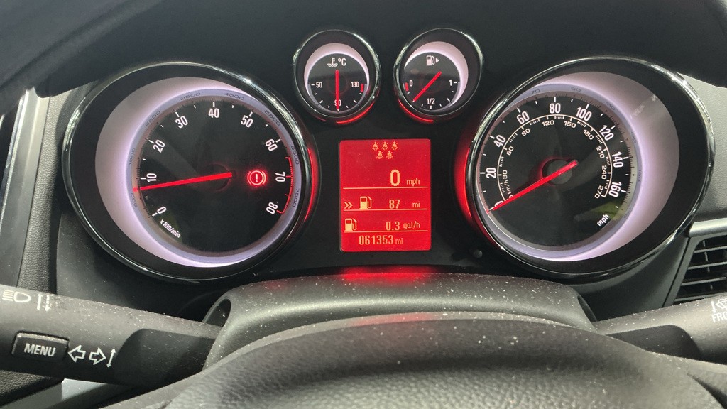 Used Vauxhall Zafira Tourer 2015 for sale - 77385307: Photo 7