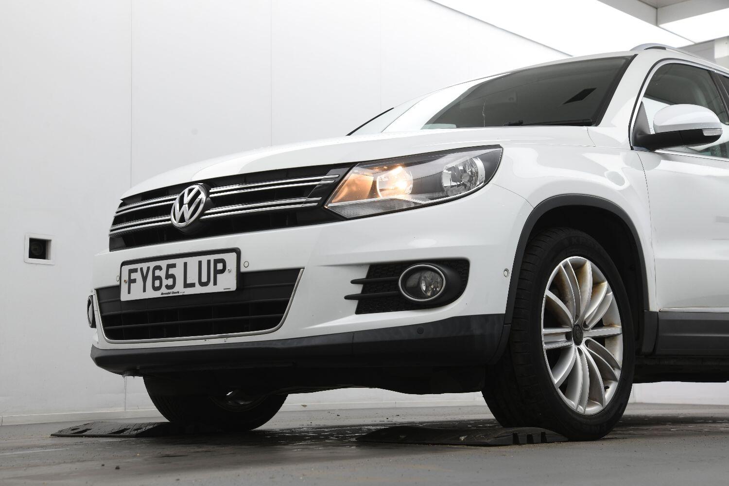 Used Volkswagen Tiguan 2015 for sale - 76186694: Photo 4