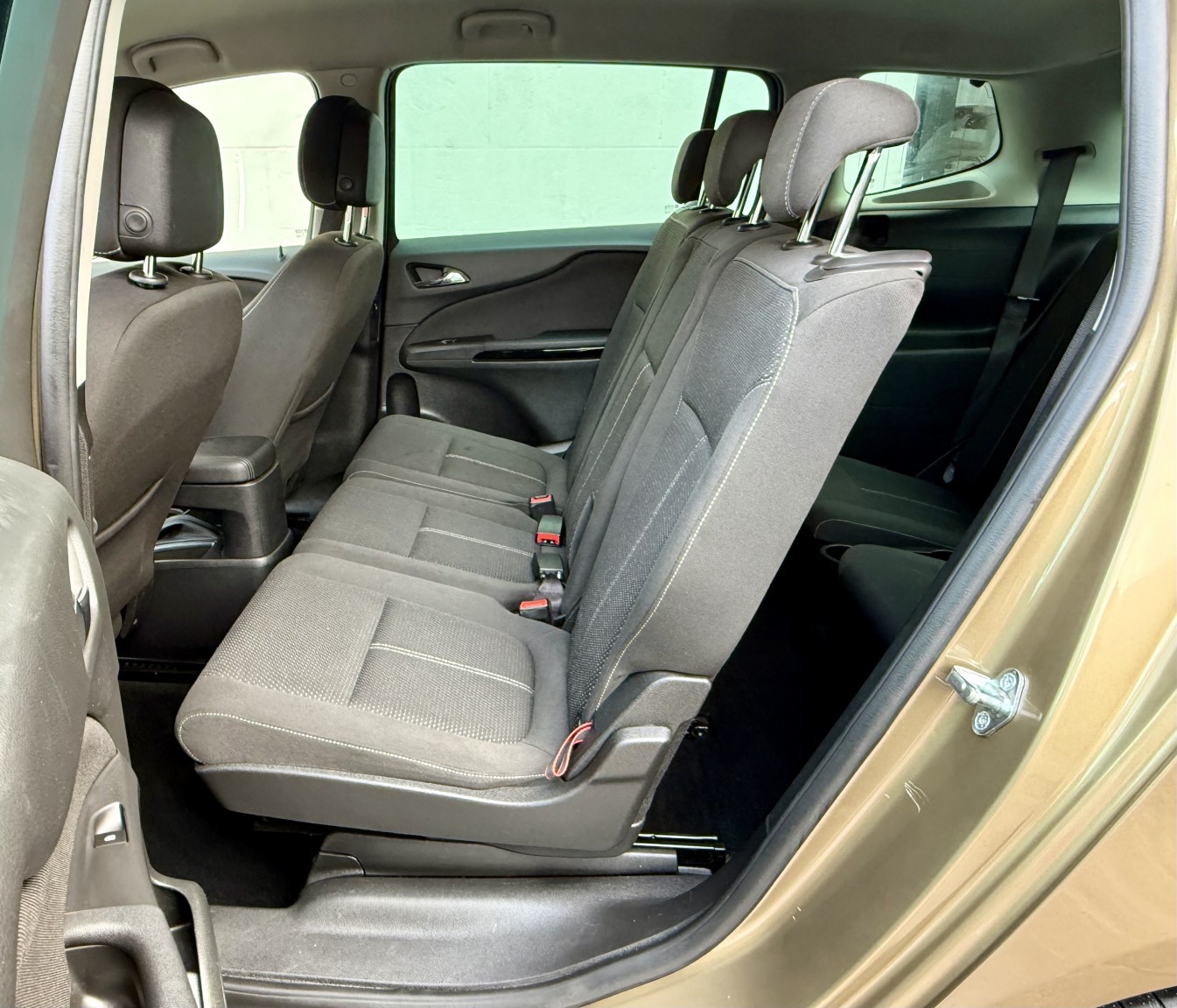 Used Vauxhall Zafira Tourer 2014 for sale - 76439910: Photo 16