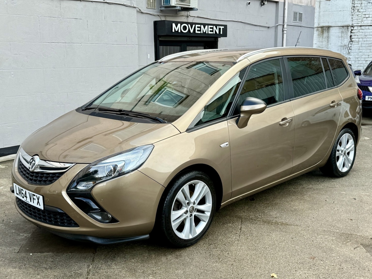 Used Vauxhall Zafira Tourer 2014 for sale - 76439910: Photo 2