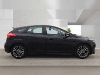 Used Ford Focus 2018 for sale - 79588881: Photo