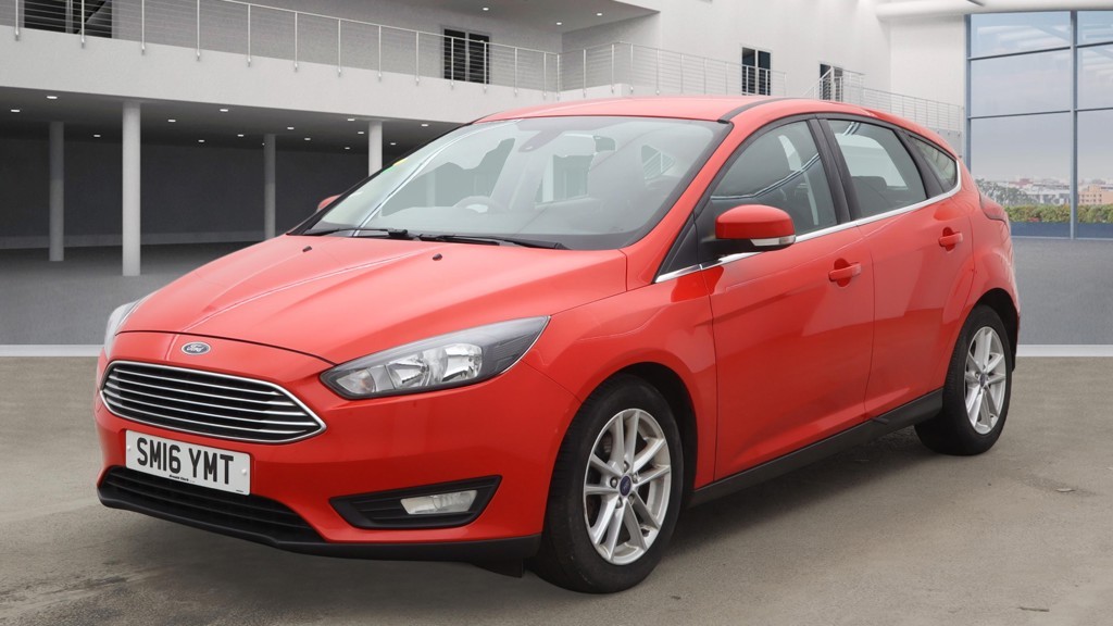 Used Ford Focus 2016 for sale - 77636979: Photo 2