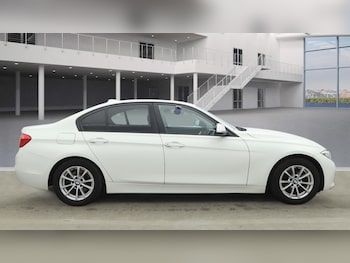 Used BMW 3 Series 2015 for sale - 77483657: Photo