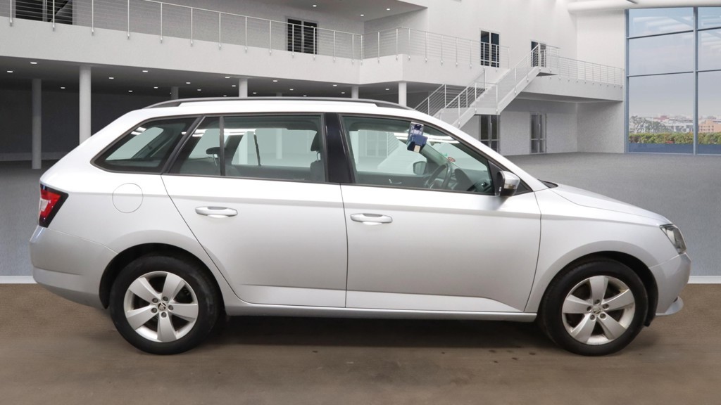 Used Skoda Fabia 2016 for sale - 77897824: Photo 3