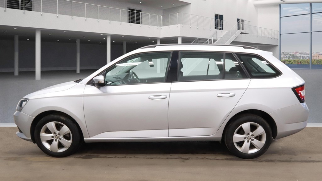 Used Skoda Fabia 2016 for sale - 77897824: Photo 4