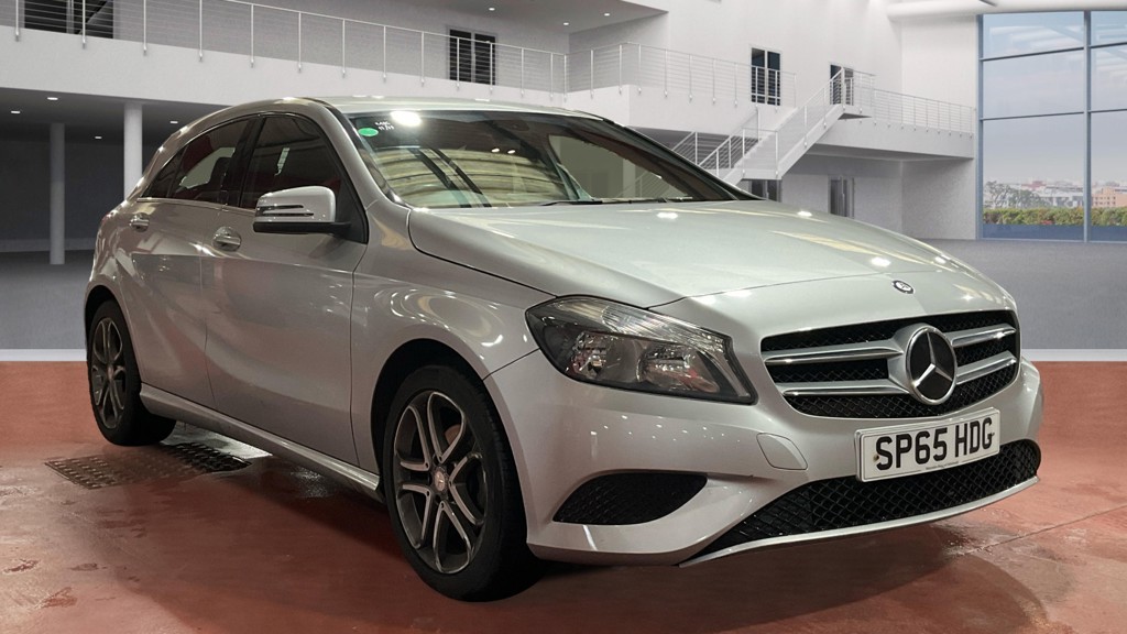 Used Mercedes-Benz A-Class 2015 for sale - 76643378: Photo 1