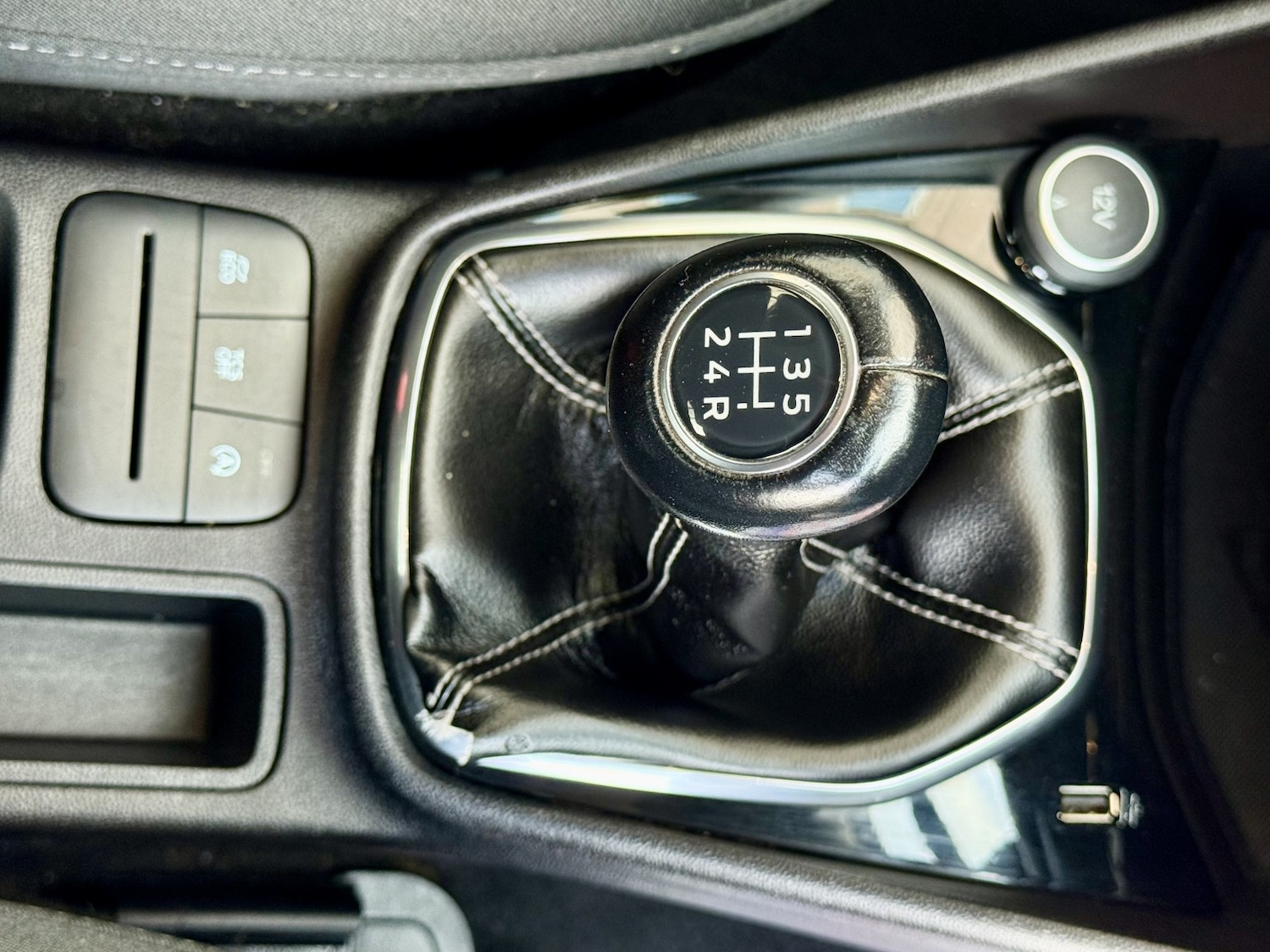 Used Ford Fiesta 2017 for sale - 76314027: Photo 21