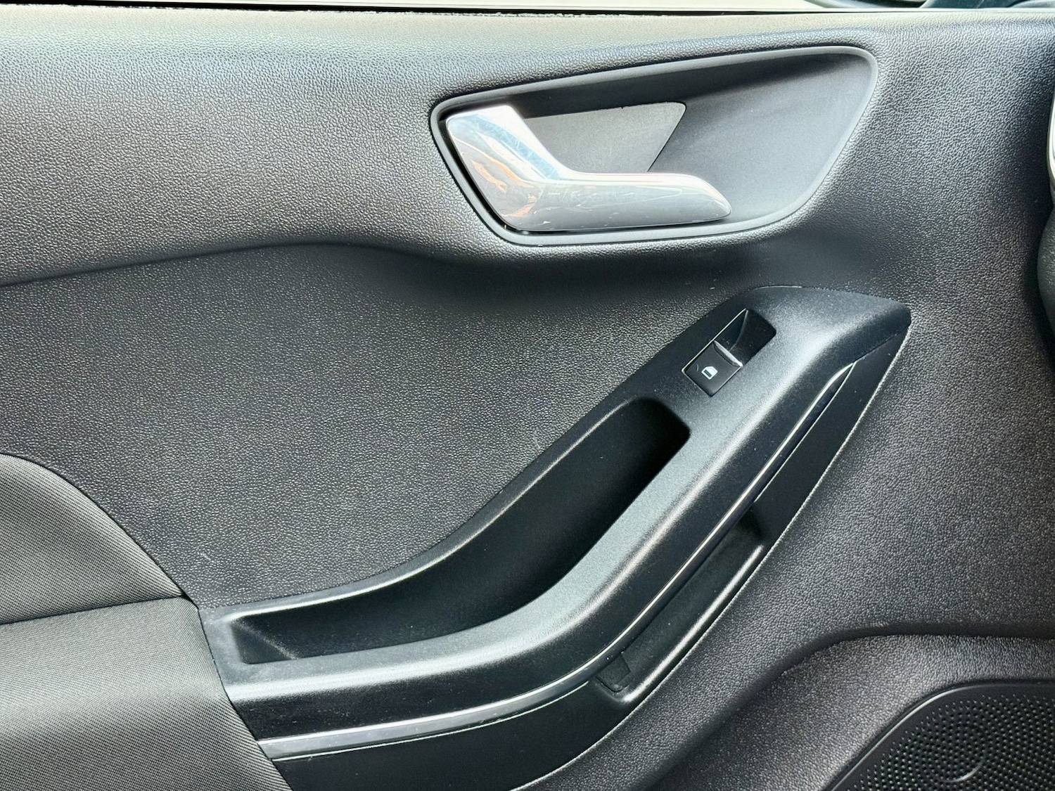 Used Ford Fiesta 2017 for sale - 76314027: Photo 31