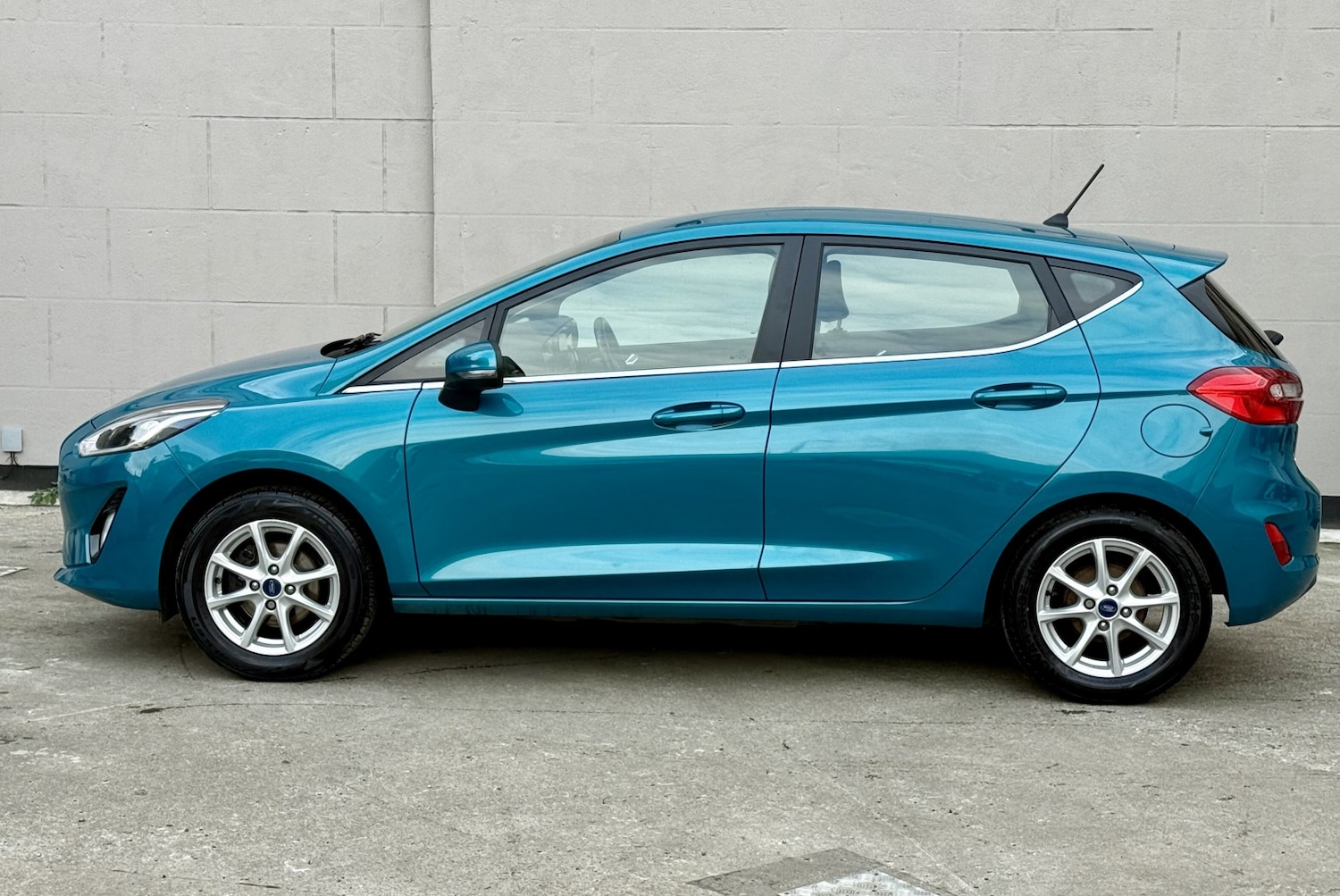 Used Ford Fiesta 2017 for sale - 76314027: Photo 7