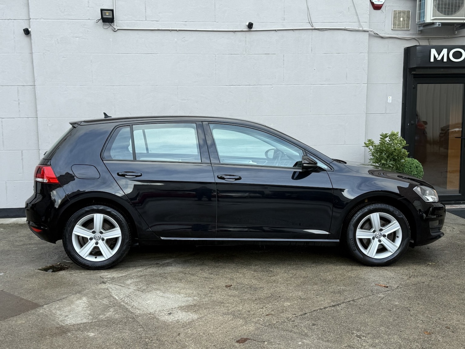 Used Volkswagen Golf 2016 for sale - 76439973: Photo 5