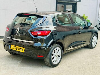 Used Renault Clio 2017 for sale - 75325680: Photo