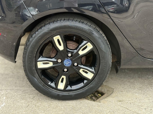 Used Ford Fiesta 2016 for sale - 75371760: Photo 14