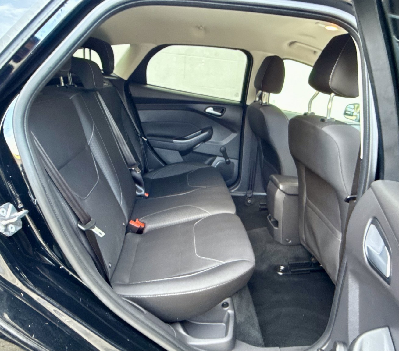 Used Ford Focus 2017 for sale - 76793125: Photo 15