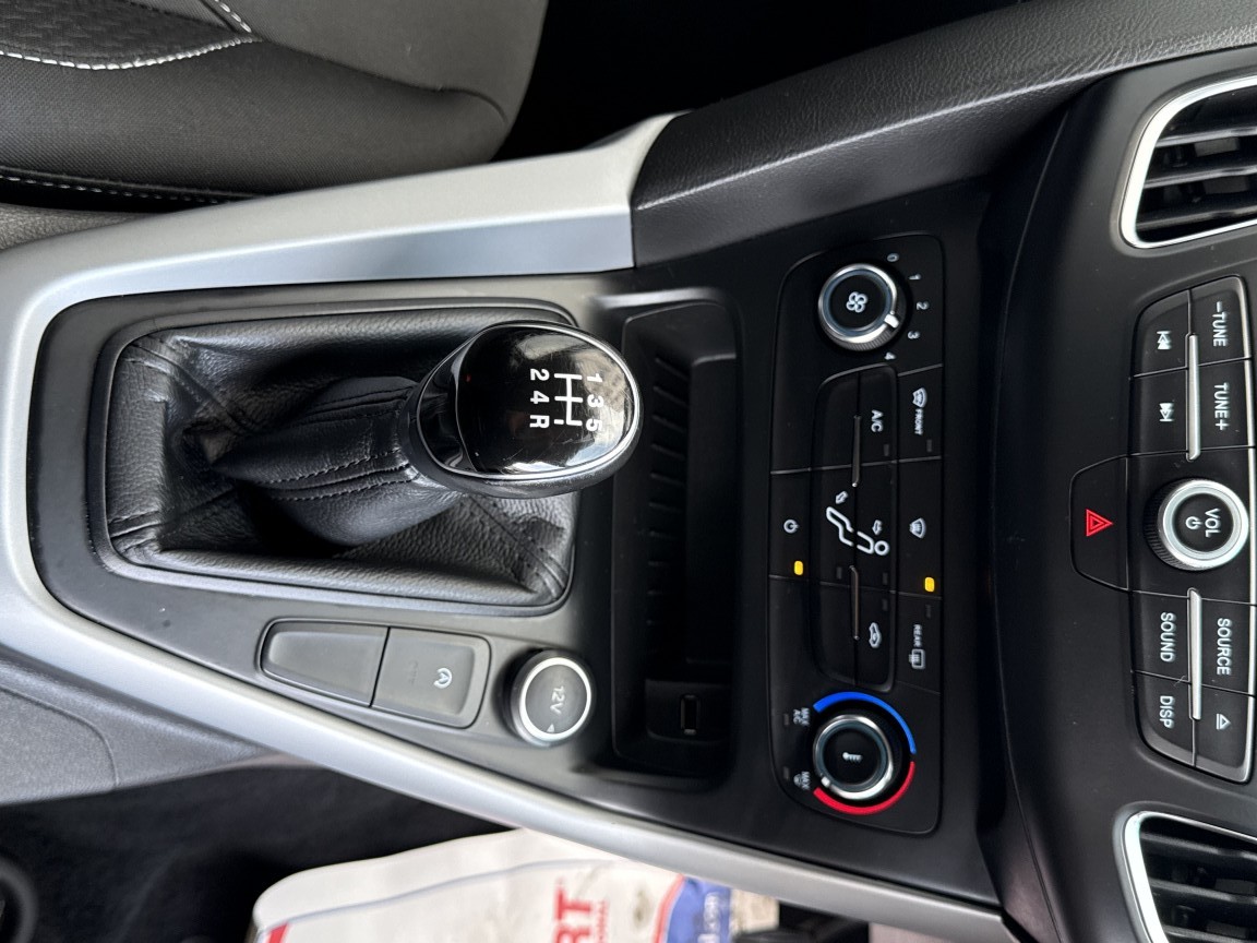 Used Ford Focus 2017 for sale - 76793125: Photo 20