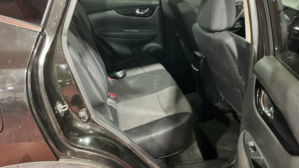 Used Nissan Qashqai 2016 for sale - 77277447: Photo 7