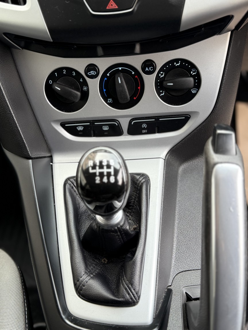 Used Ford Focus 2012 for sale - 77721266: Photo 15